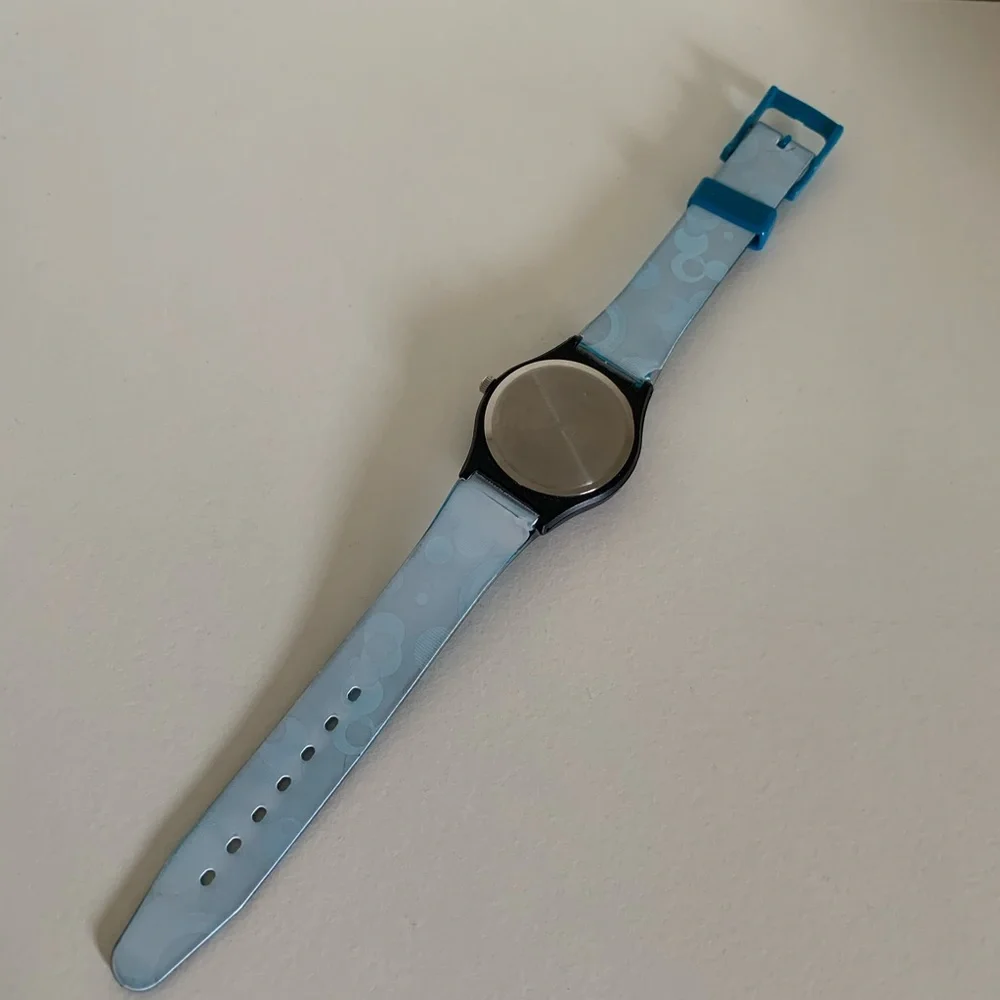 Hold Y2k badtz Maru jelly watch